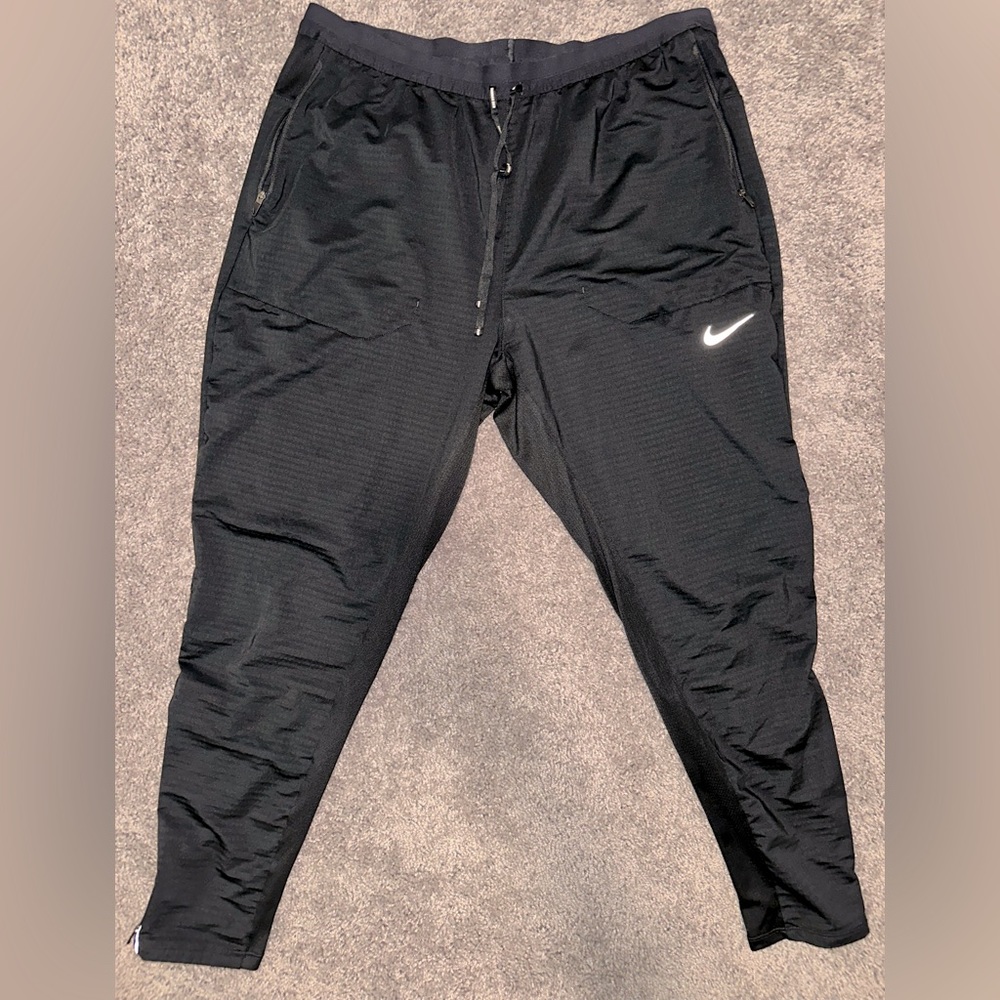 Nike trail Pants